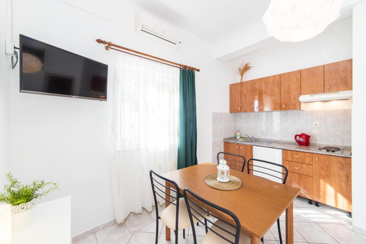 Apartments Tilda Brist Pokoj fotografie