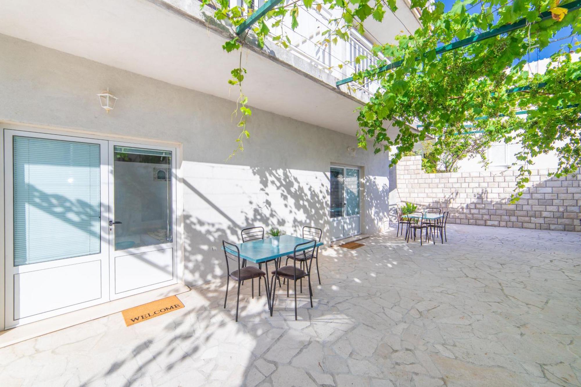 Apartments Tilda Brist Pokoj fotografie